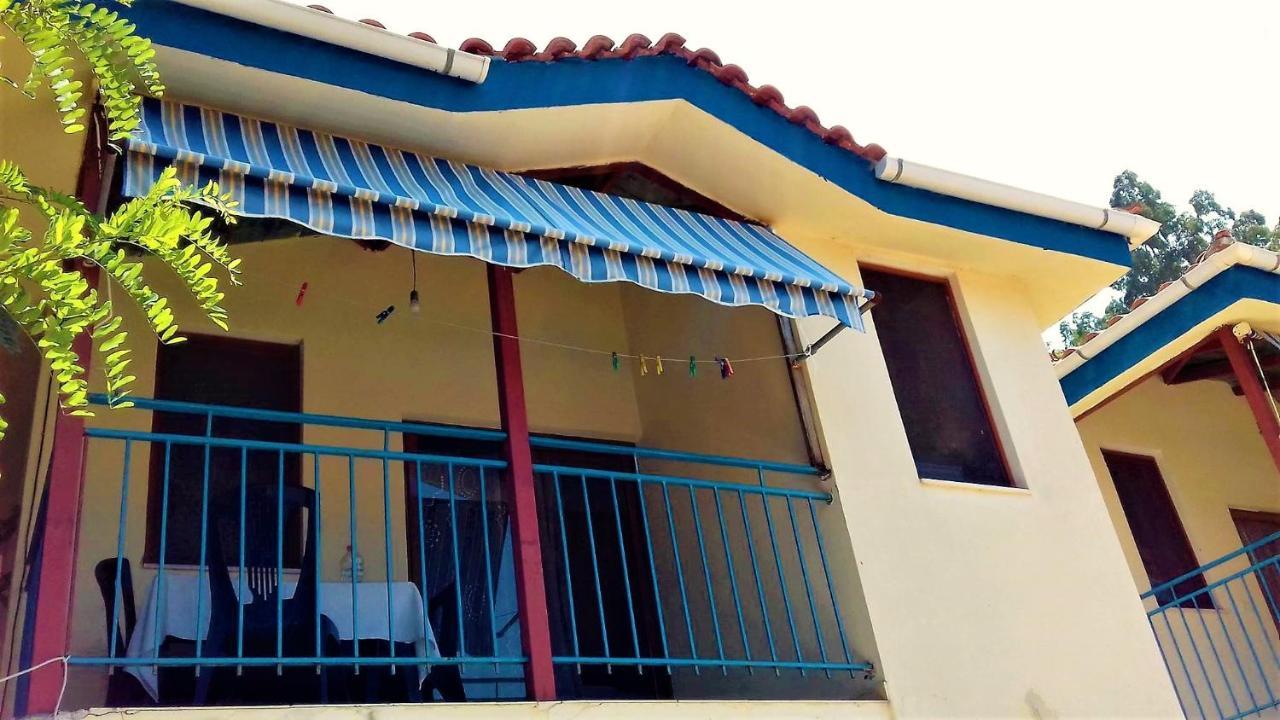 Ramo'S Cozy Beachside Haven With Panoramic Views - 2Nd Vlora Kültér fotó